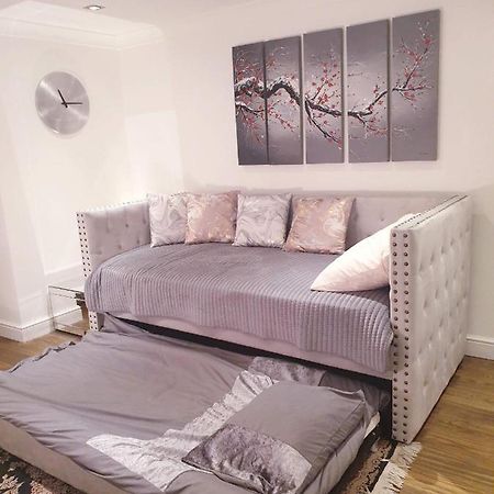 Cozy Muswell Hill 1-Bedroom Flat Londres Exterior foto