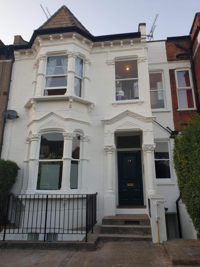 Cozy Muswell Hill 1-Bedroom Flat Londres Exterior foto